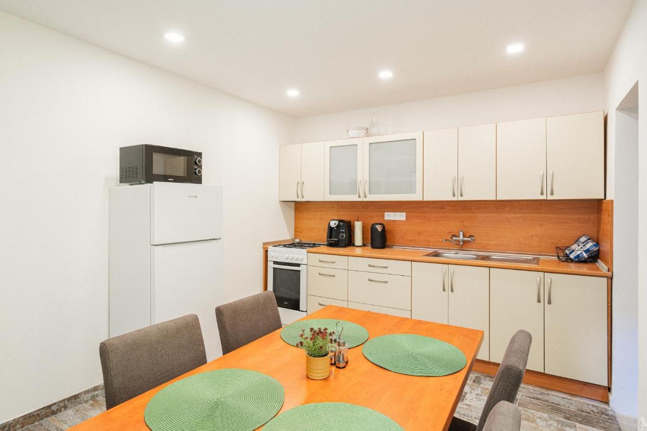 121 - Apartment Hlohovec